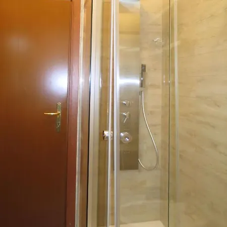 Locazione Turistica Paola Appartement *